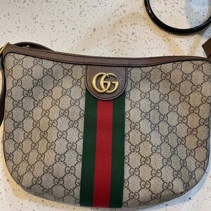Authentic Gucci Ophidia small Crossbody bag come with box and dustbag